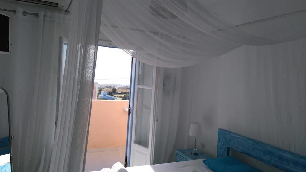 Thalia Apartments Fira  Luaran gambar